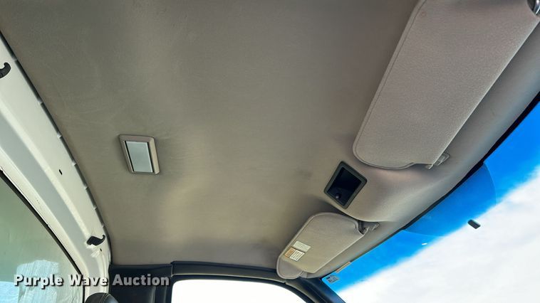 image for item NE9666 2009 GMC C7500 dump truck