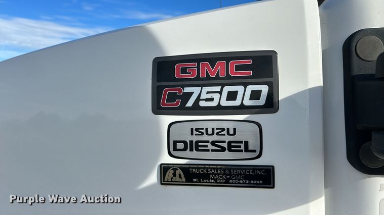 image for item NE9666 2009 GMC C7500 dump truck