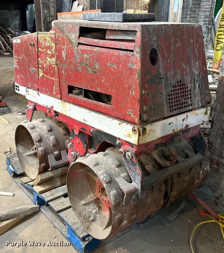 image for item NE9669 1999 Bomag BMP851  trench compactor