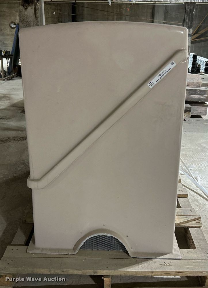 image for item NE9670 Hot Box LB3N  insulated enclosure