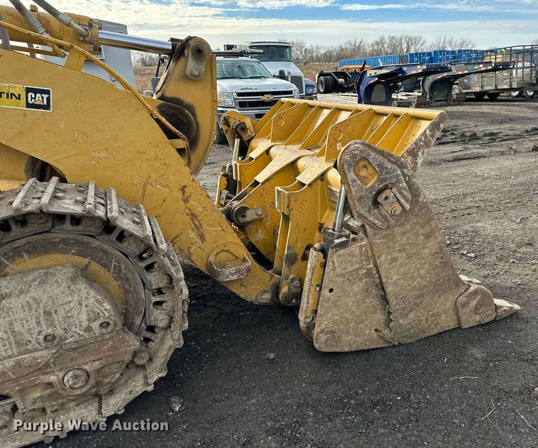 image for item NL9320 2006 Caterpillar 953C  track loader