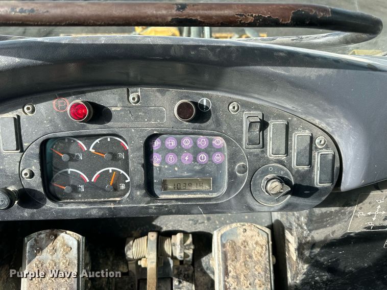 image for item NL9320 2006 Caterpillar 953C  track loader