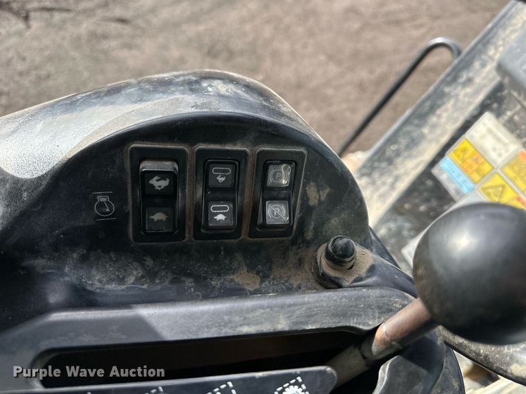 image for item NL9320 2006 Caterpillar 953C  track loader