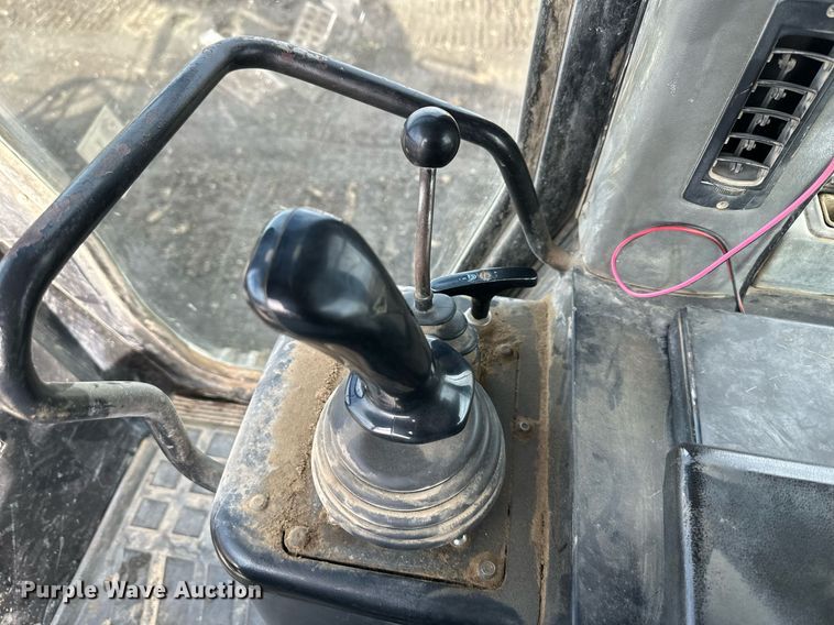 image for item NL9320 2006 Caterpillar 953C  track loader