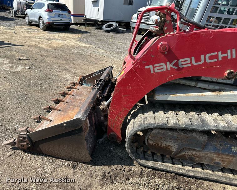 image for item NL9323 2015 Takeuchi  TL10 tracked skid steer loader