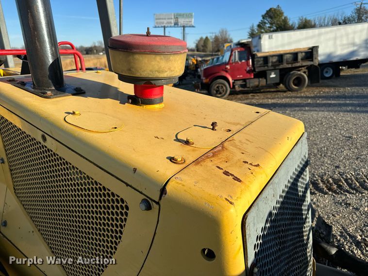 image for item NM9183 1998 Fiat-Allis FD80  dozer