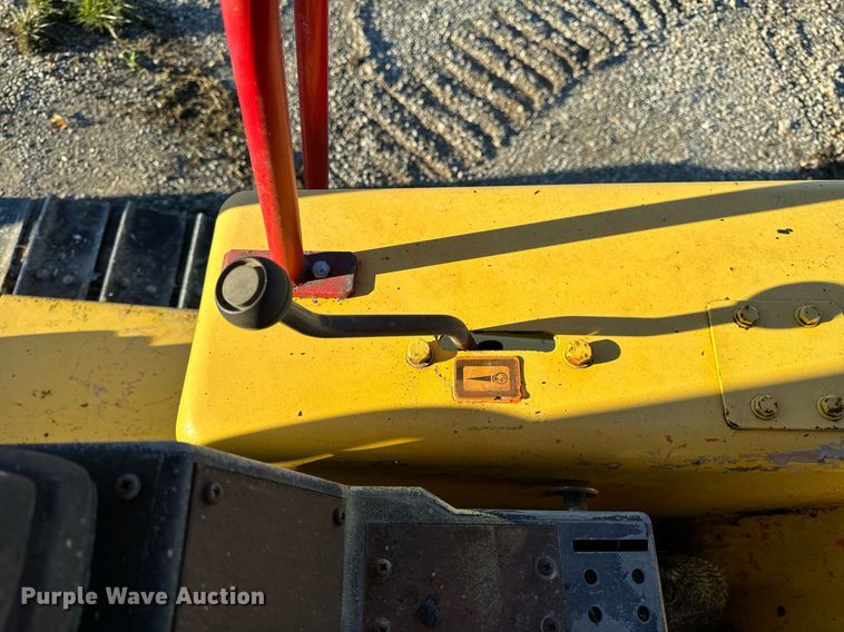 image for item NM9183 1998 Fiat-Allis FD80  dozer