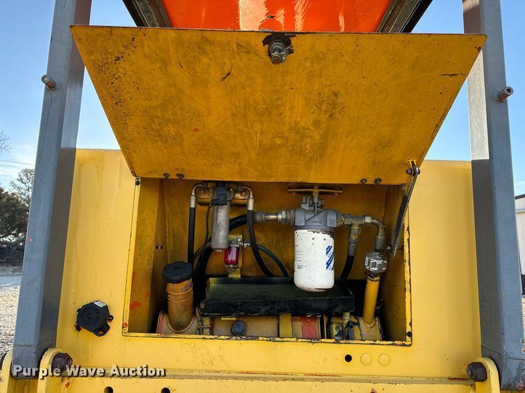 image for item NM9183 1998 Fiat-Allis FD80  dozer