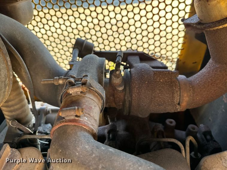 image for item NM9183 1998 Fiat-Allis FD80  dozer