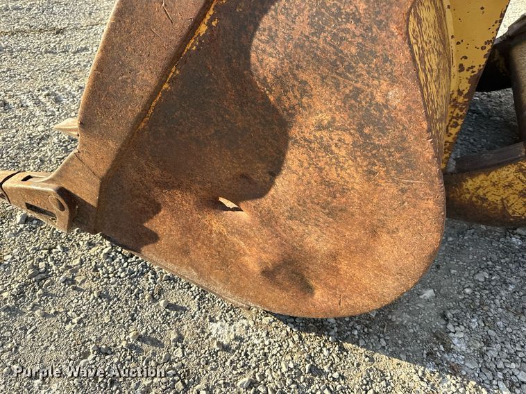 image for item NM9184 1989 Fiat-Allis FL10E Turbo  track loader