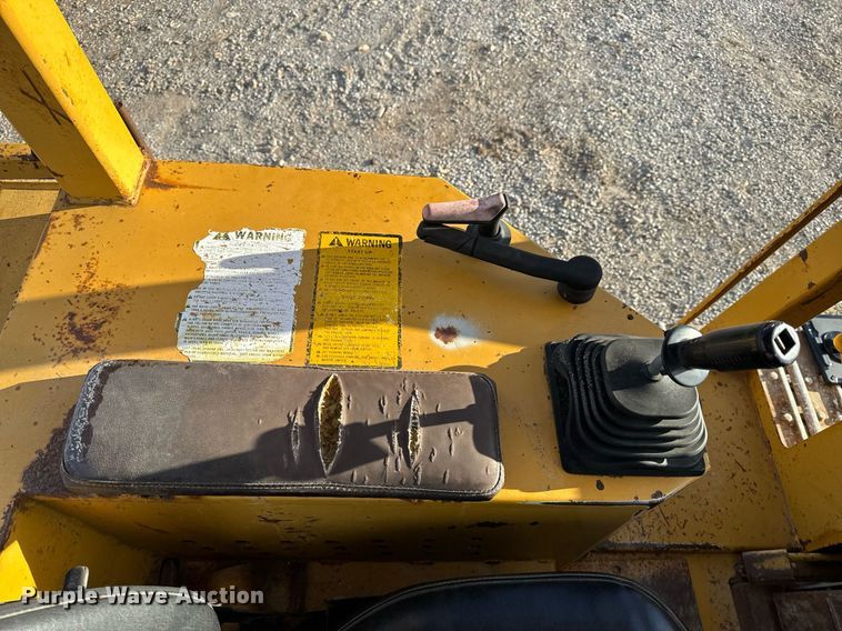 image for item NM9184 1989 Fiat-Allis FL10E Turbo  track loader