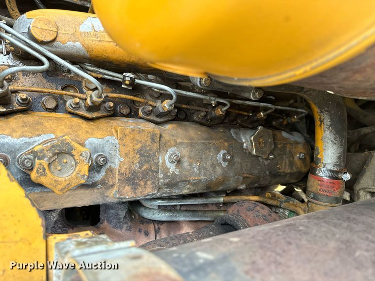 image for item NM9184 1989 Fiat-Allis FL10E Turbo  track loader