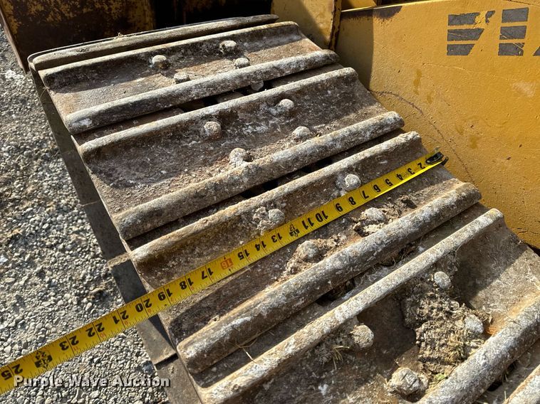 image for item NM9184 1989 Fiat-Allis FL10E Turbo  track loader