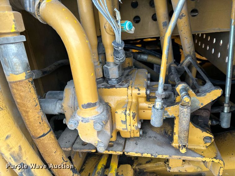 image for item NM9184 1989 Fiat-Allis FL10E Turbo  track loader