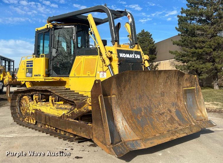 image for item NN9351 2017 Komatsu D65EX-18  dozer