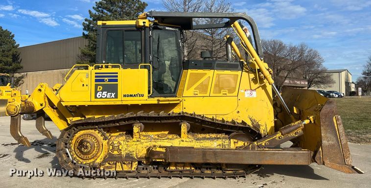 image for item NN9351 2017 Komatsu D65EX-18  dozer