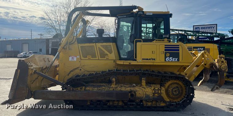image for item NN9351 2017 Komatsu D65EX-18  dozer