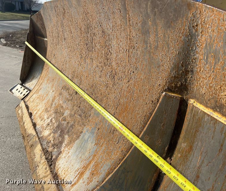 image for item NN9351 2017 Komatsu D65EX-18  dozer