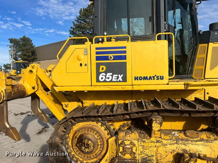 image for item NN9351 2017 Komatsu D65EX-18  dozer