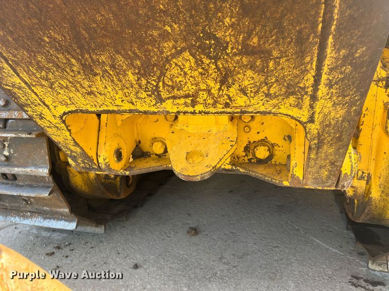 image for item NN9351 2017 Komatsu D65EX-18  dozer