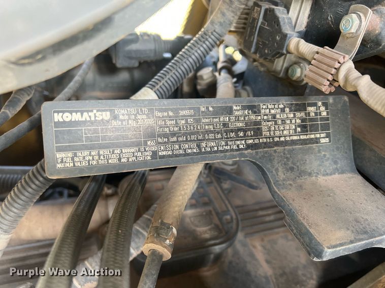 image for item NN9351 2017 Komatsu D65EX-18  dozer