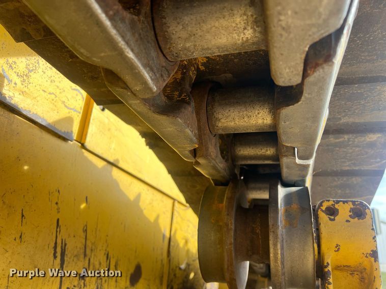 image for item NN9351 2017 Komatsu D65EX-18  dozer