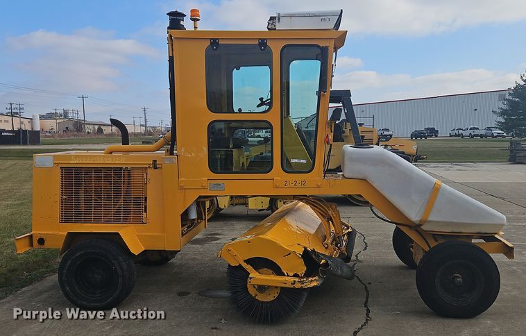 image for item NZ9099 Waldon Sweepmaster 250  broom