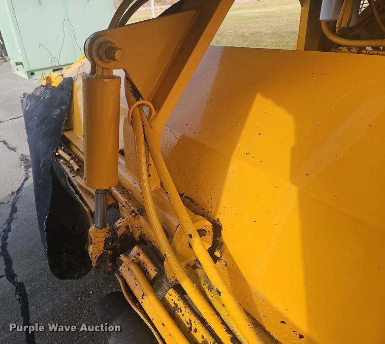 image for item NZ9099 Waldon Sweepmaster 250  broom