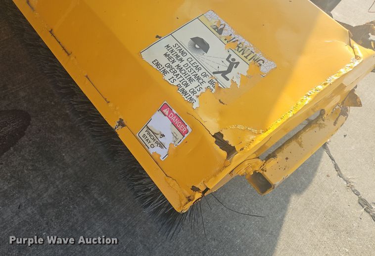 image for item NZ9099 Waldon Sweepmaster 250  broom