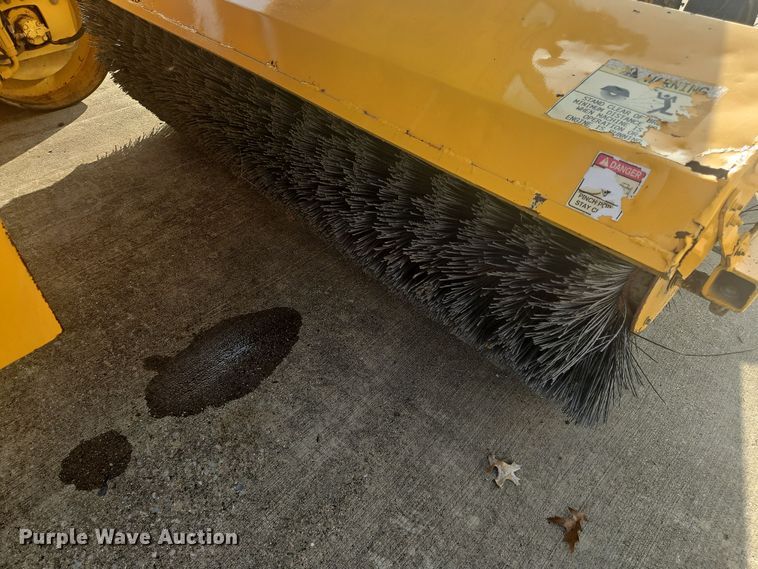 image for item NZ9099 Waldon Sweepmaster 250  broom