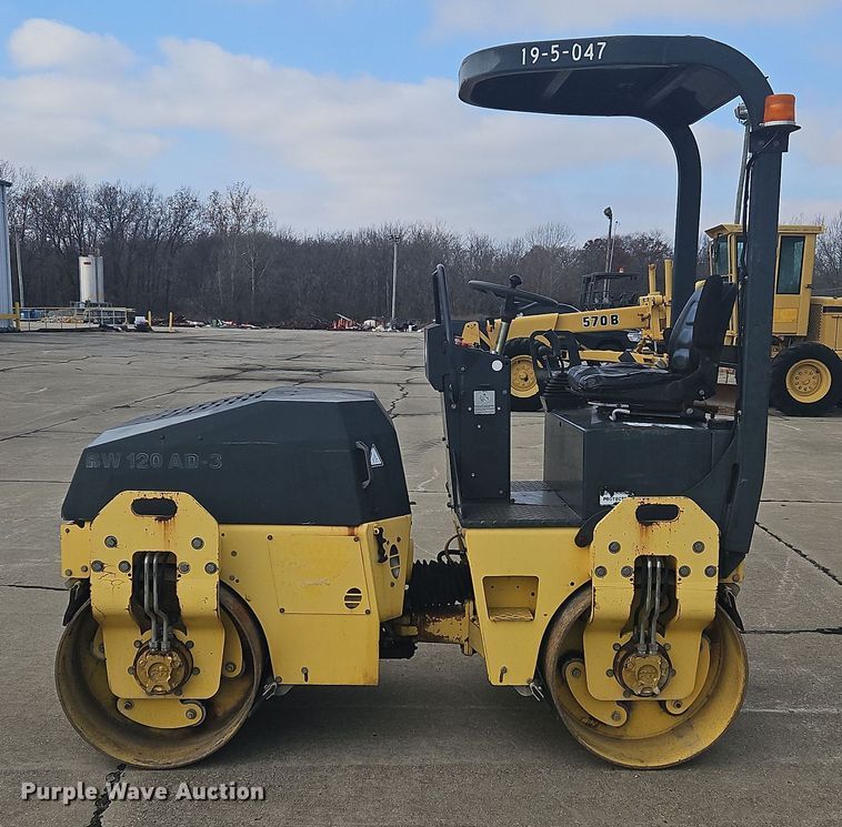 image for item NZ9100 2002 Bomag BW 120 AD-3 double drum vibratory roller