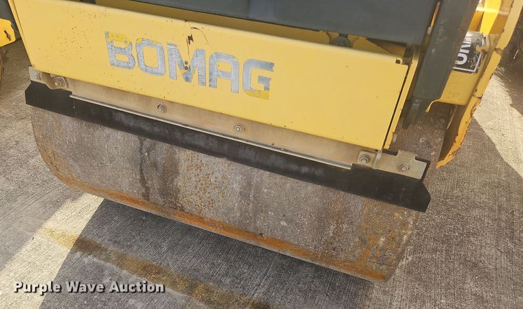 image for item NZ9100 2002 Bomag BW 120 AD-3 double drum vibratory roller