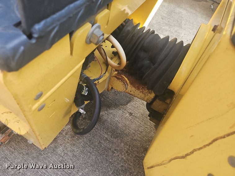 image for item NZ9100 2002 Bomag BW 120 AD-3 double drum vibratory roller