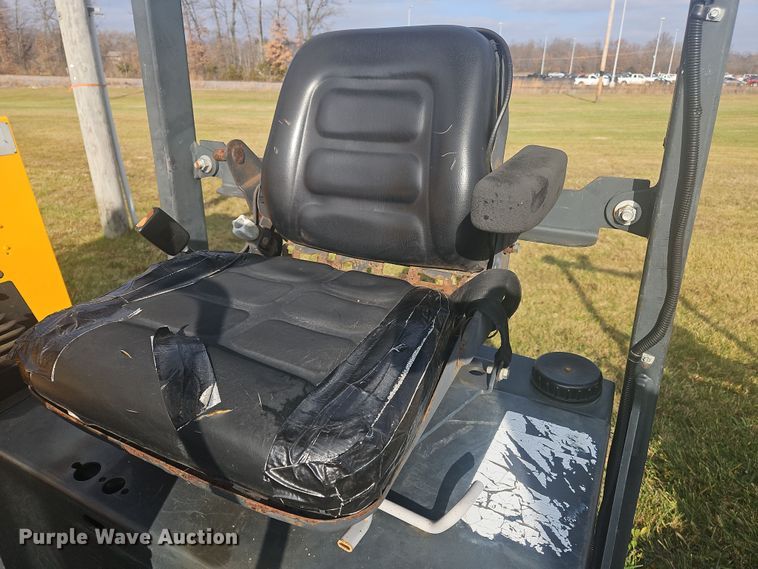 image for item NZ9100 2002 Bomag BW 120 AD-3 double drum vibratory roller