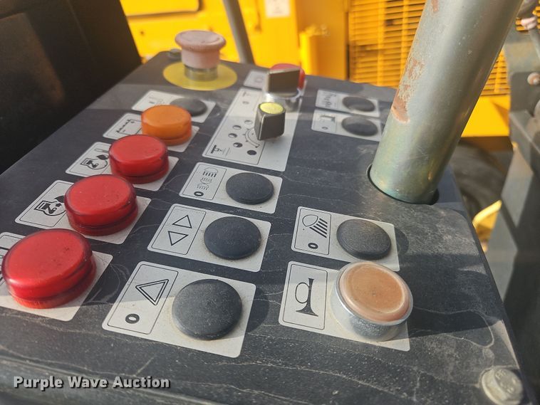 image for item NZ9100 2002 Bomag BW 120 AD-3 double drum vibratory roller