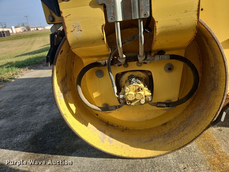 image for item NZ9100 2002 Bomag BW 120 AD-3 double drum vibratory roller