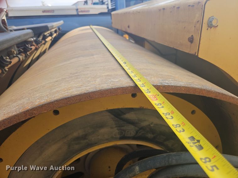 image for item NZ9102 2008 Hypac C778B  double drum vibratory roller