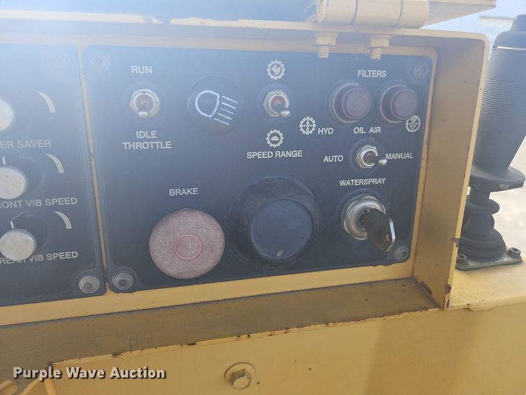 image for item NZ9102 2008 Hypac C778B  double drum vibratory roller