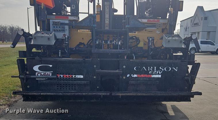 image for item NZ9106 2011 Volvo PF6110 paver