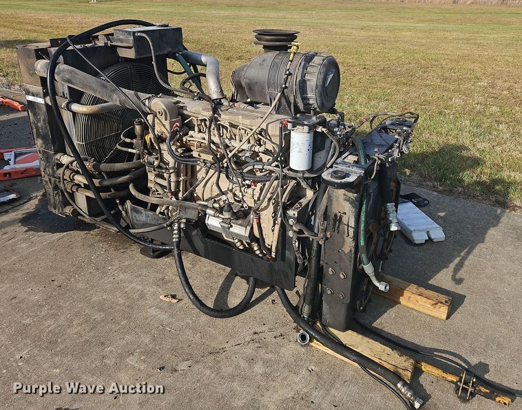 image for item NZ9109 Cummins QSB6.7  engine