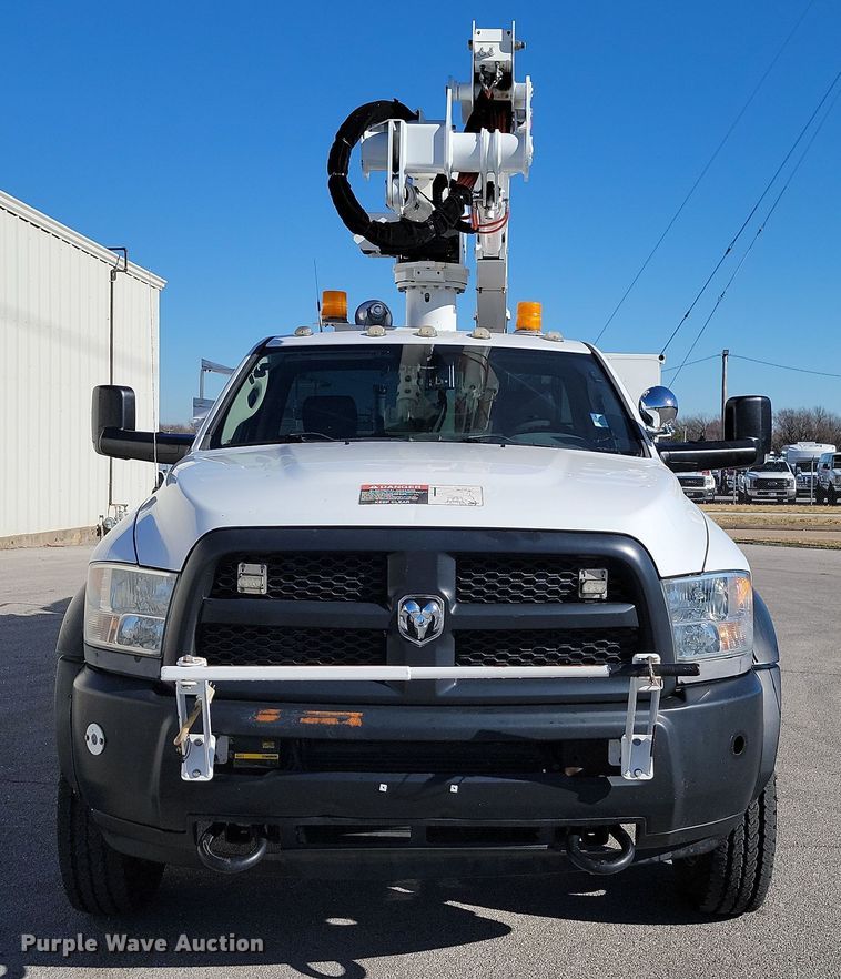 image for item OD9771 2014 Dodge Ram 5500HD  bucket truck