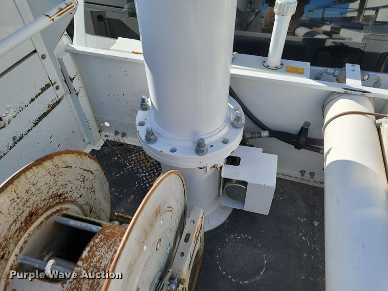 image for item OD9771 2014 Dodge Ram 5500HD  bucket truck