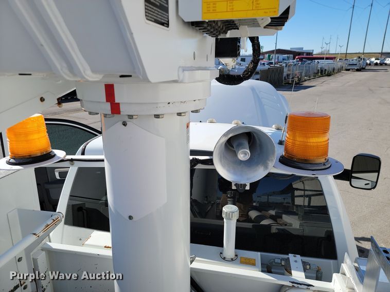 image for item OD9771 2014 Dodge Ram 5500HD  bucket truck