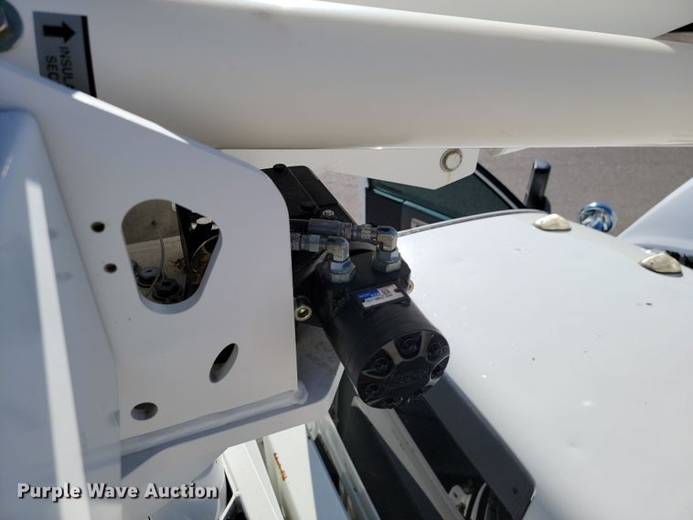 image for item OD9771 2014 Dodge Ram 5500HD  bucket truck