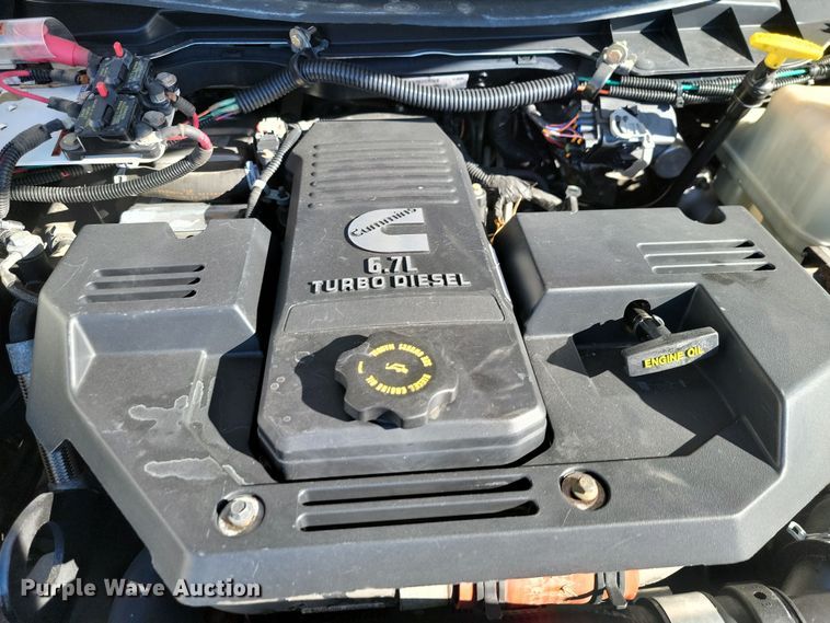 image for item OD9771 2014 Dodge Ram 5500HD  bucket truck