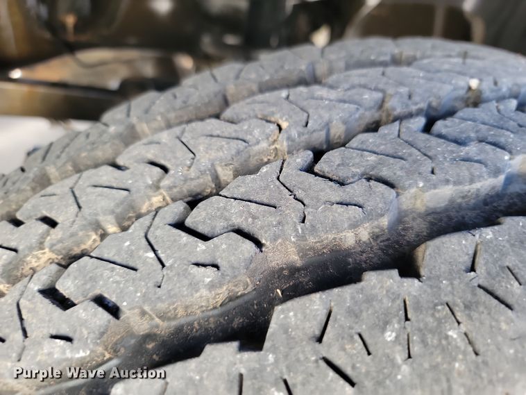 image for item OD9771 2014 Dodge Ram 5500HD  bucket truck