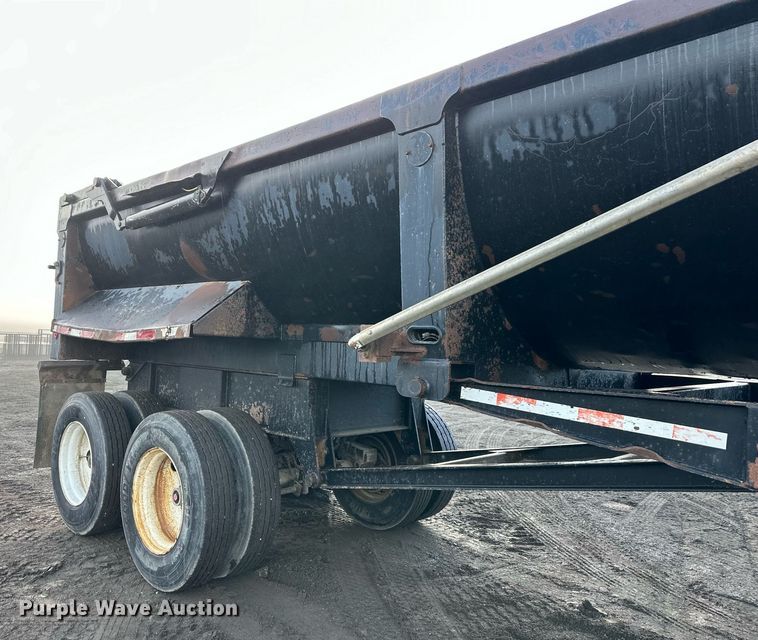 image for item OF9173 2007 Construction Trailer Specialist HRD-25QF  end dump trailer