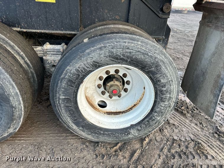 image for item OF9173 2007 Construction Trailer Specialist HRD-25QF  end dump trailer