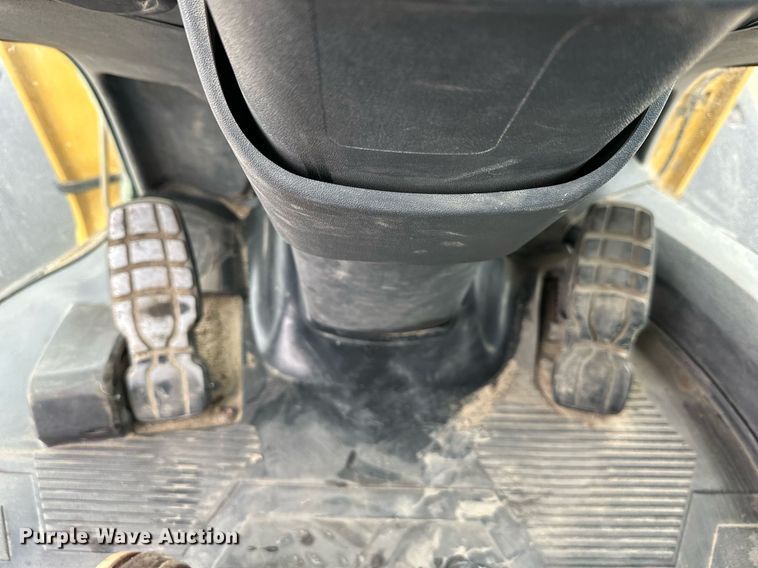 image for item OF9219 2015 Caterpillar 930M  wheel loader