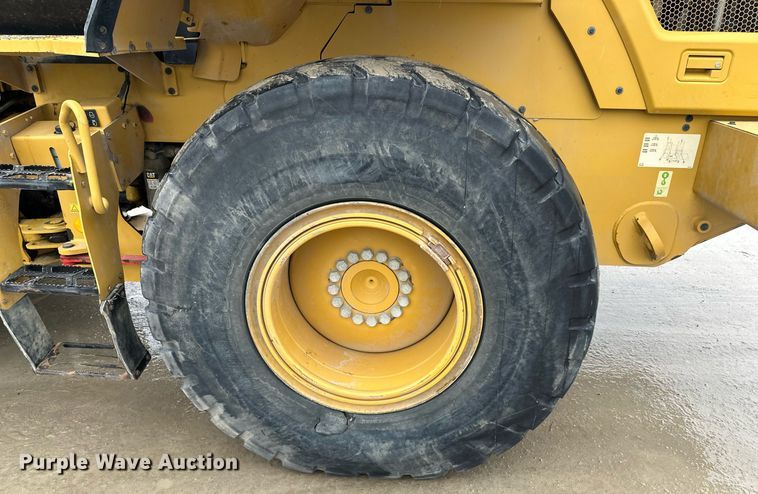 image for item OF9219 2015 Caterpillar 930M  wheel loader